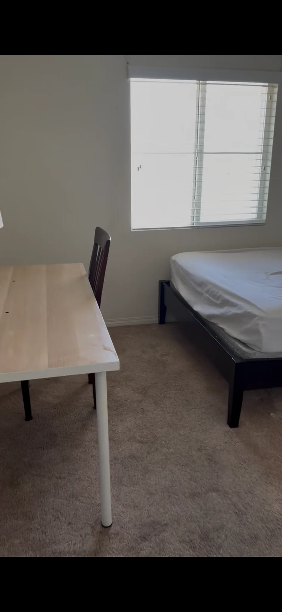 Eastvale House: 14925 Shoreham St