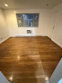 Chicago Apartment: 9160 S Halsted St