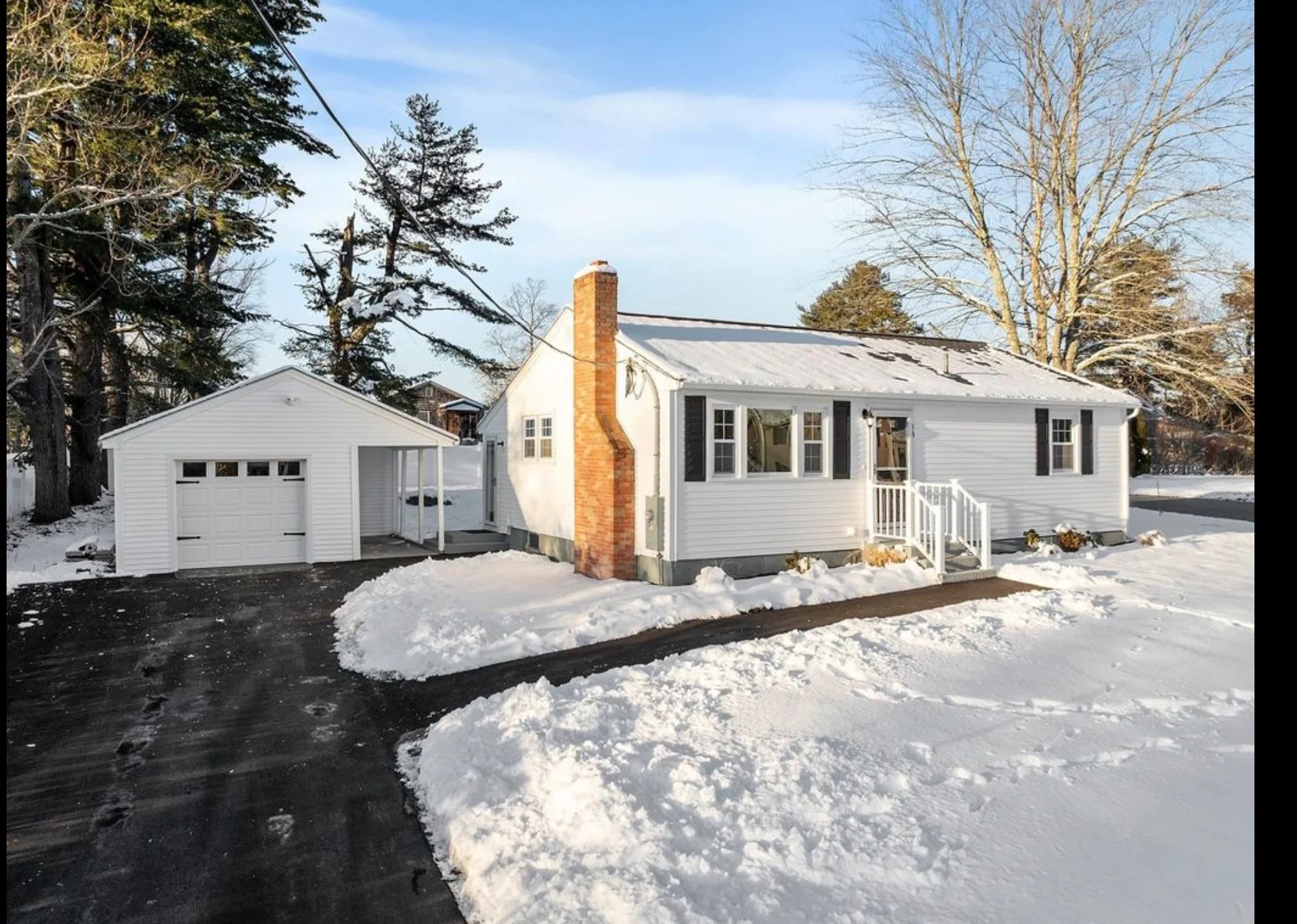 Salem House: 13 Centerville Dr