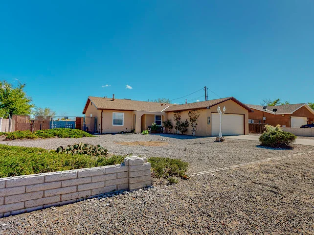 rio rancho House: 3010 May Cir