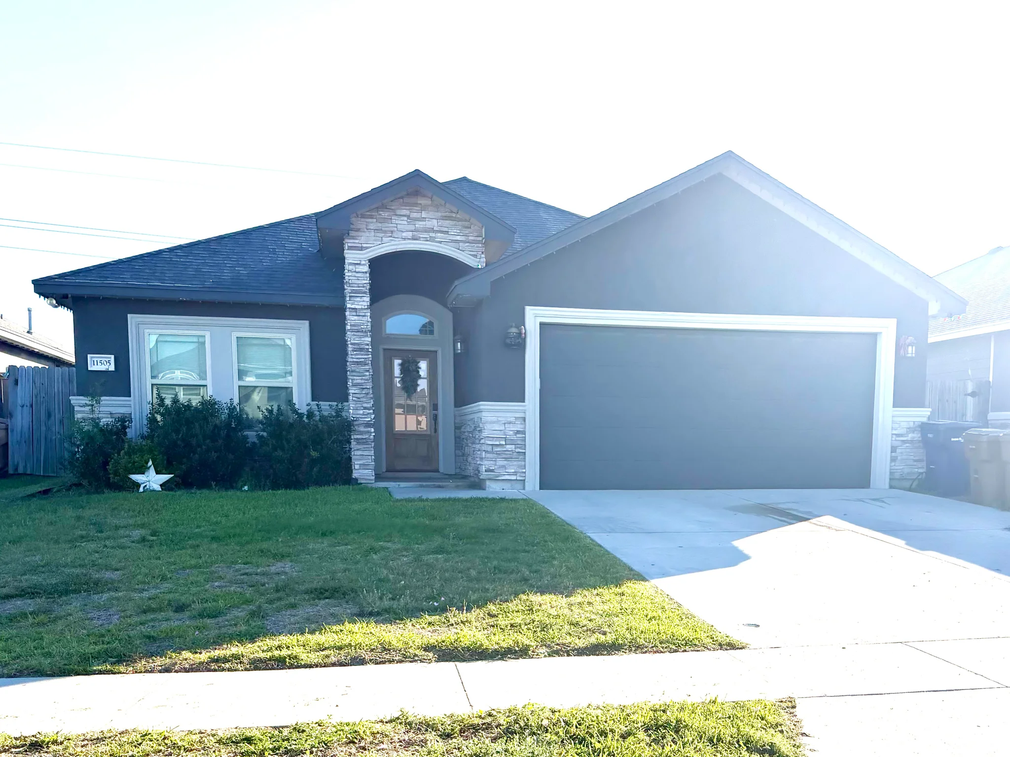 Corpus Christi House: 11505 South Creek Dr