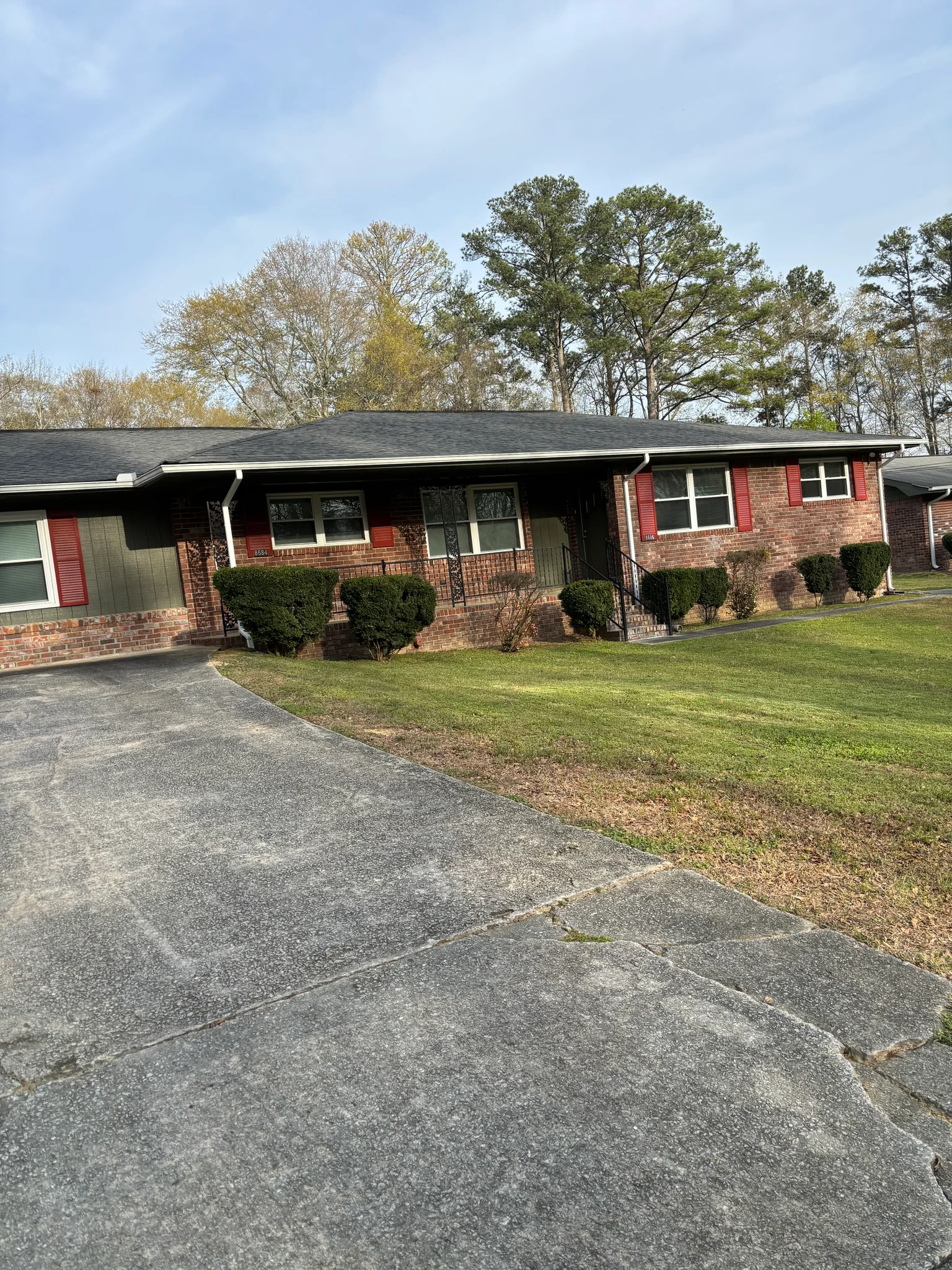 Douglasville House: 8686 Bowden St