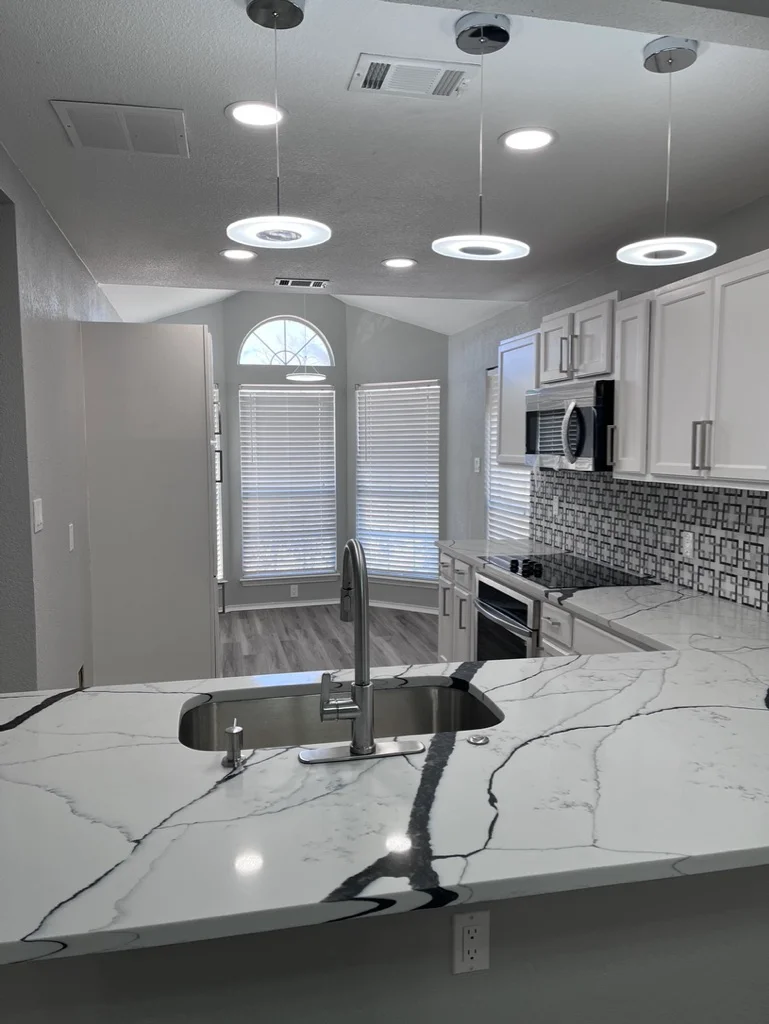 Plano House: 6820 Douglas Creek