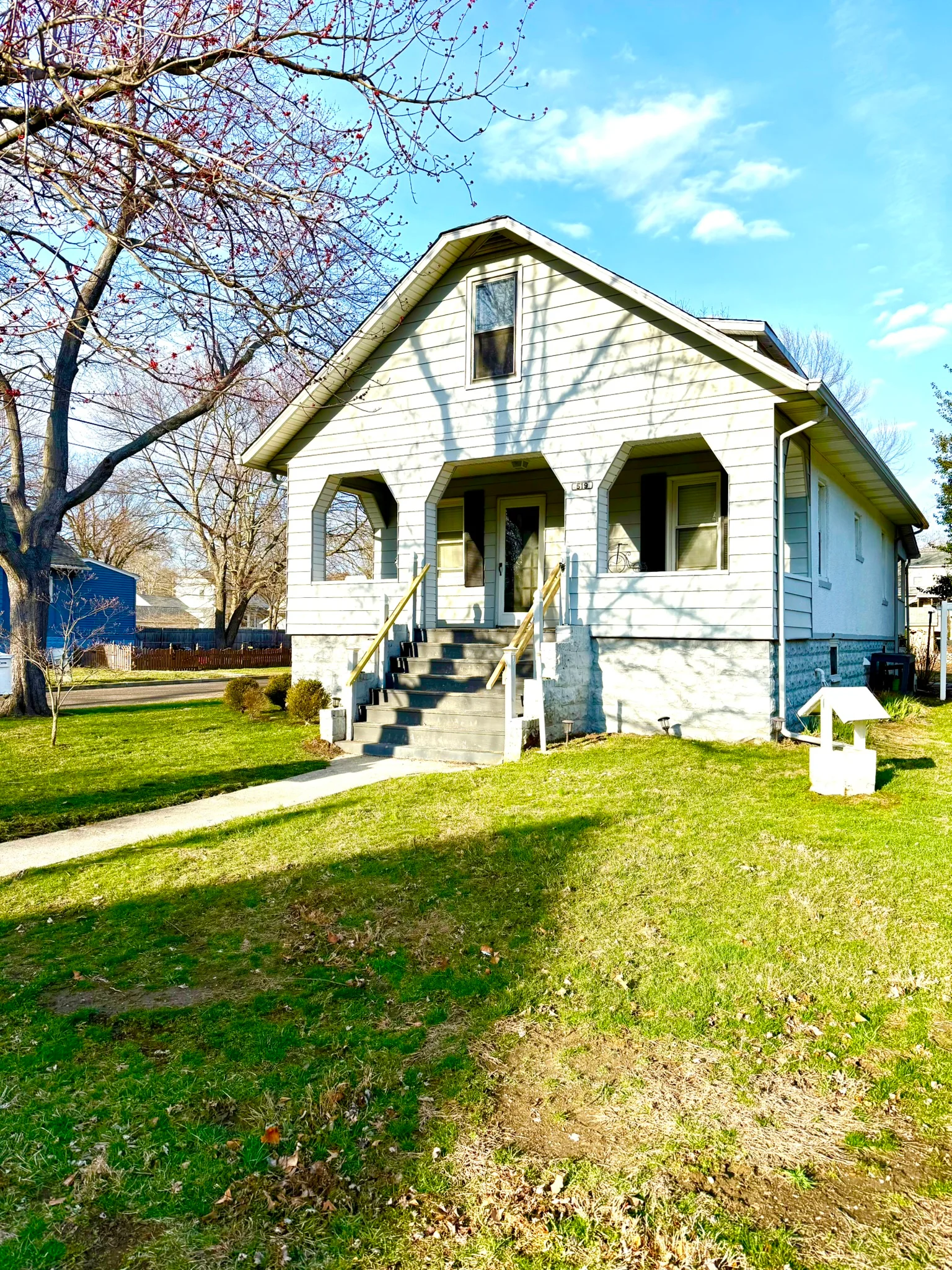 Moorestown House: 519 N Lincoln Ave