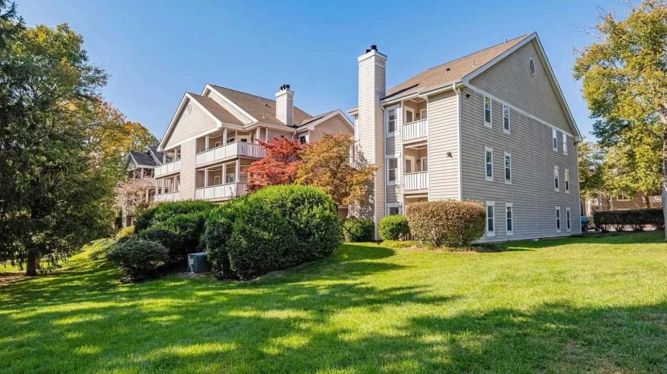 Centreville Condo: 14313 Climbing Rose Way