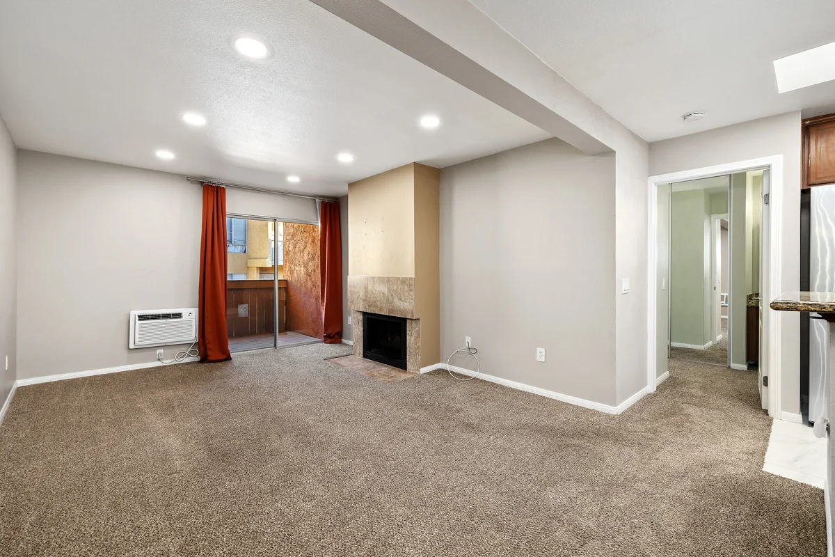 San Diego Condo: 7757 Margerum ave