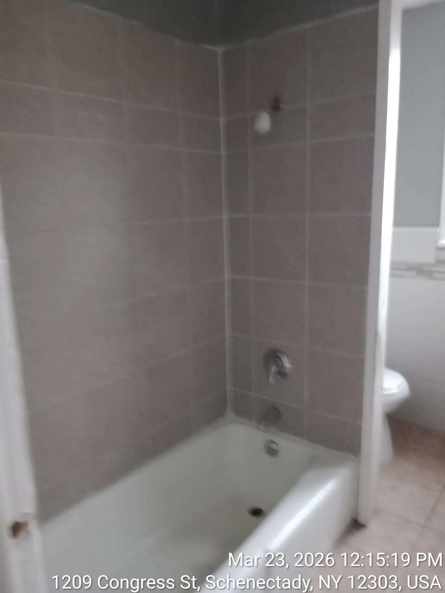 schenectady Apartment: 1209 congress st