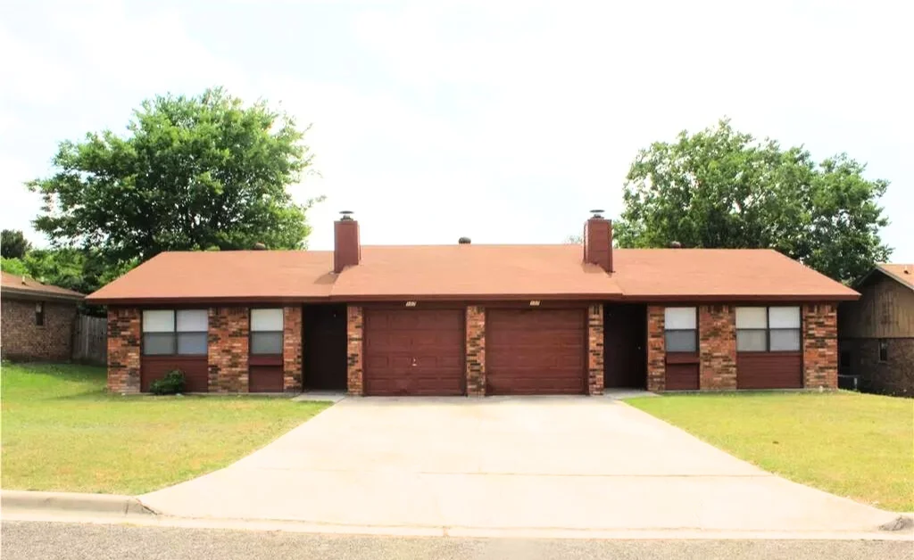 Copperas Cove Multiplex: 107 Jason Dr