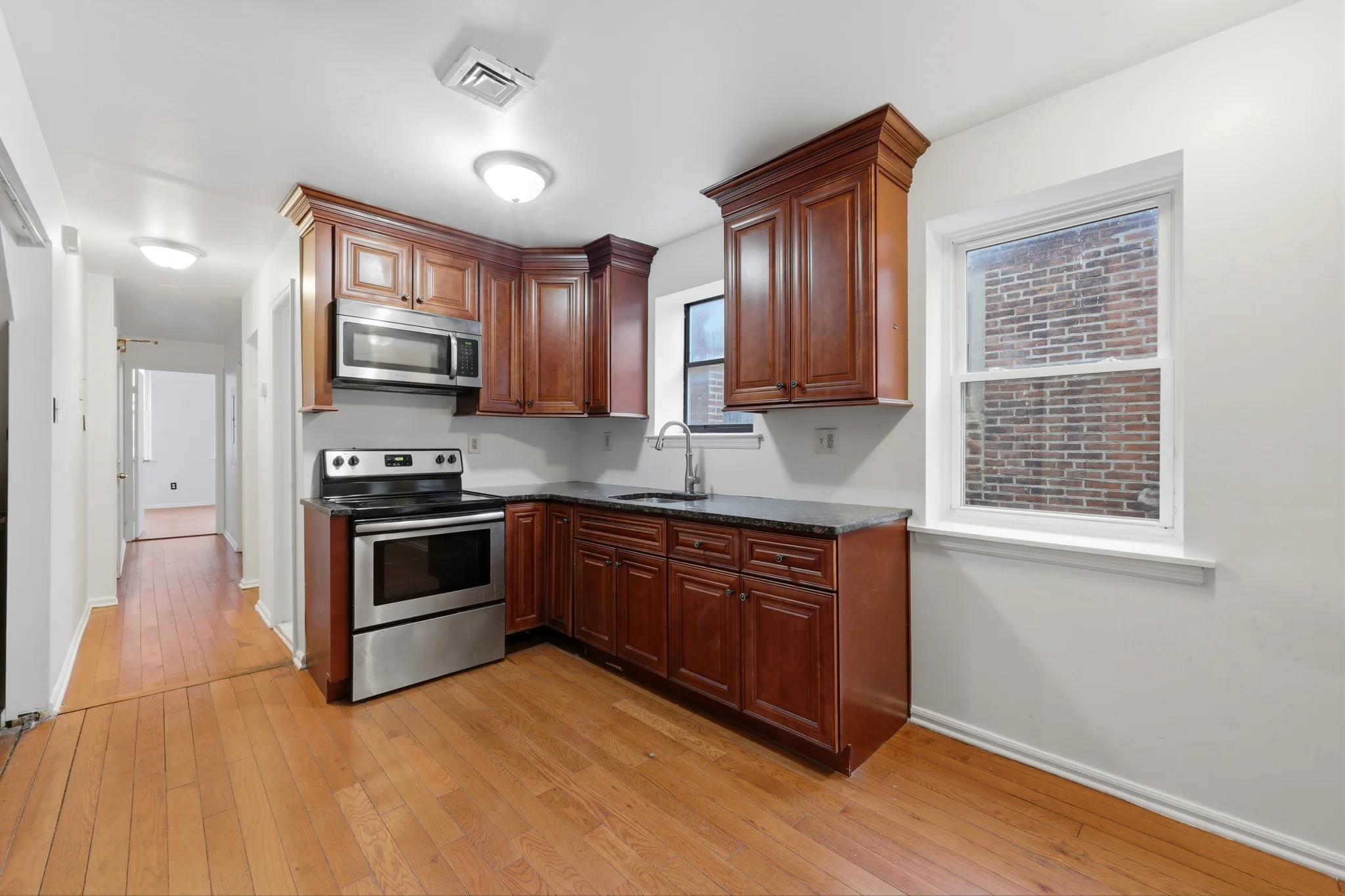 Philadelphia Apartment: 1228 S 2nd St, Philadelphia, PA 19147