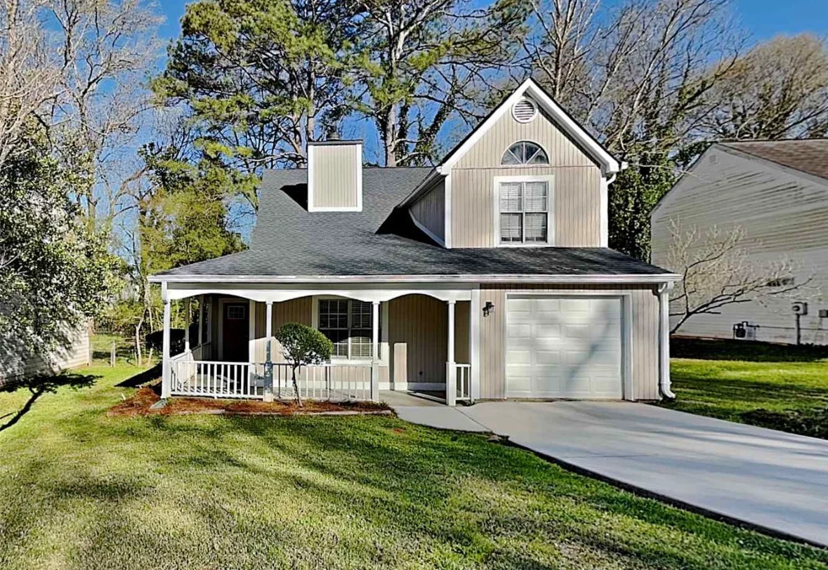 Stone Mountain House: 1152 Autumn Crest Dr,