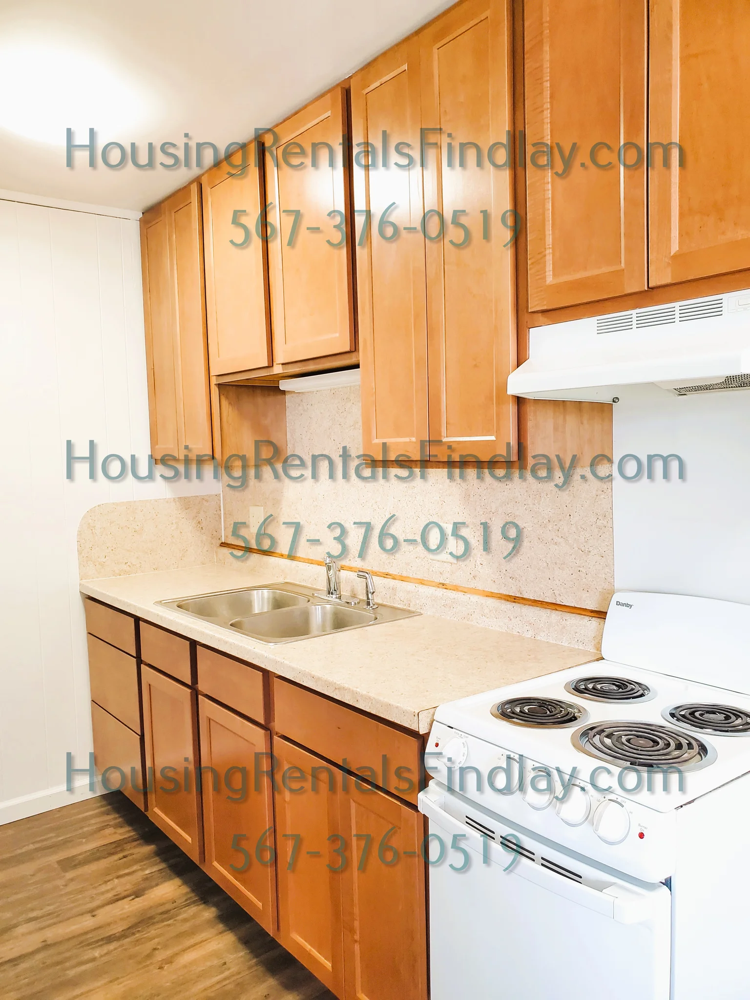 Findlay Apartment: 128 East Foulke Avenue