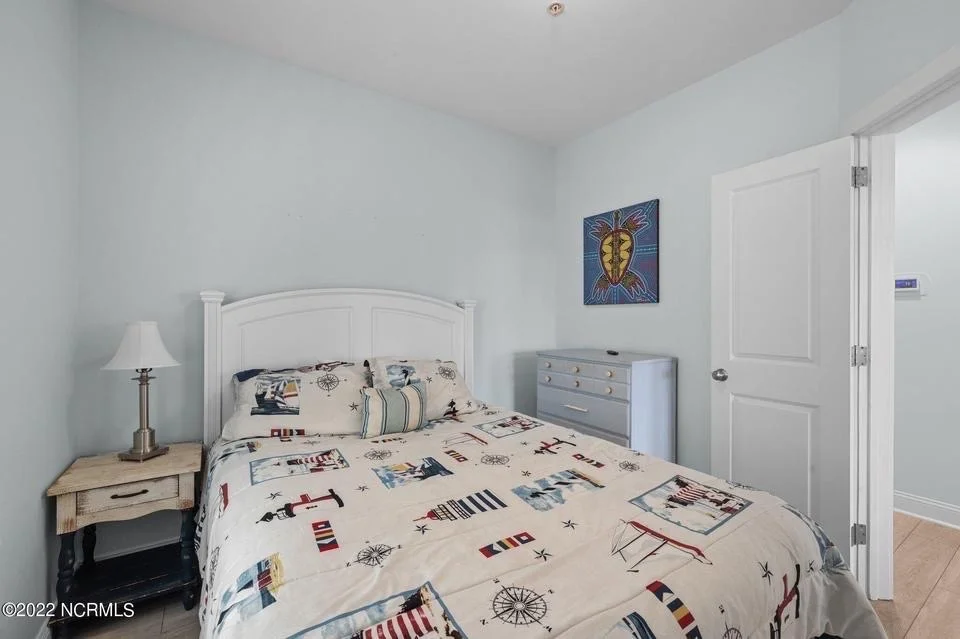 Pine Knoll Shores Condo: 10111 Salter Path Rd