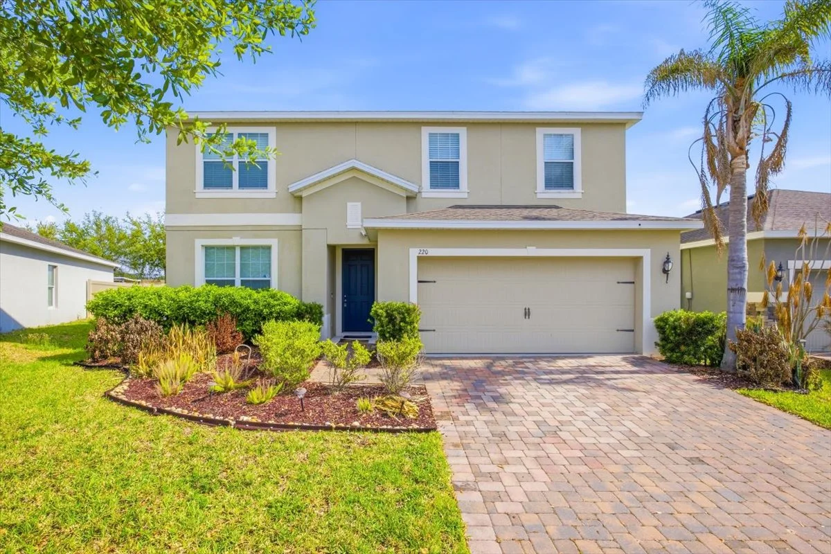 davenport House: 220 whirlaway