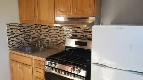 Newark Multiplex: 135 Davenport Ave