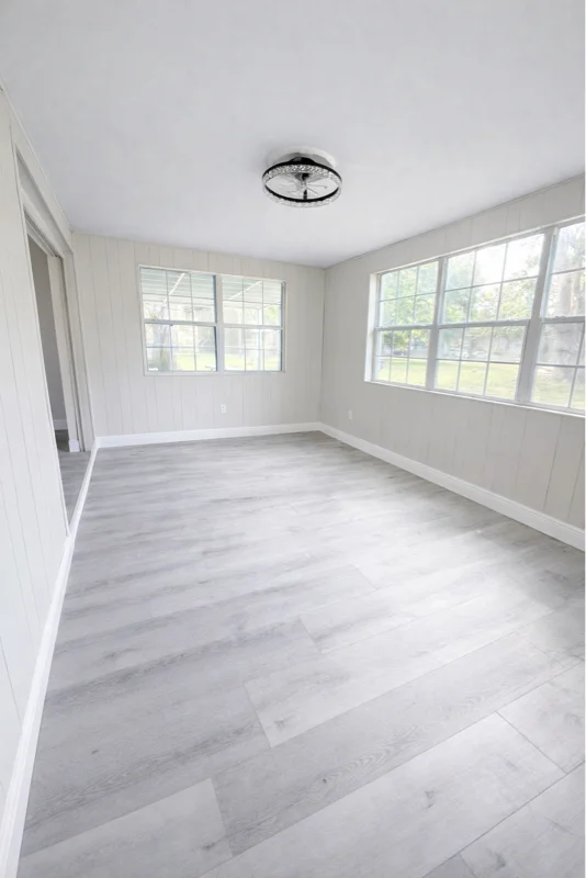 Gibsonton House: 7521 Nundy Ave