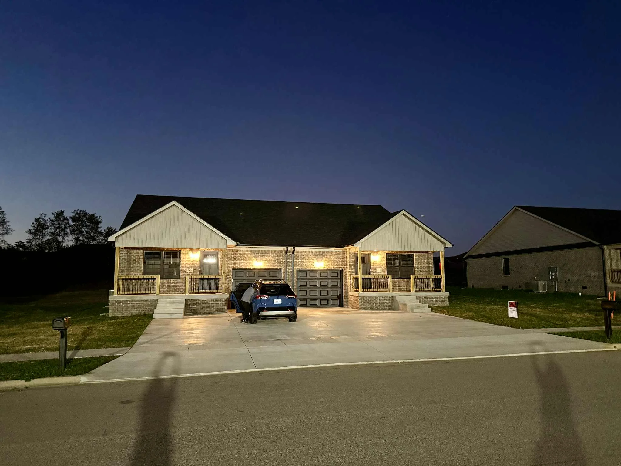 Berea Multiplex: 420 Nandino Circle