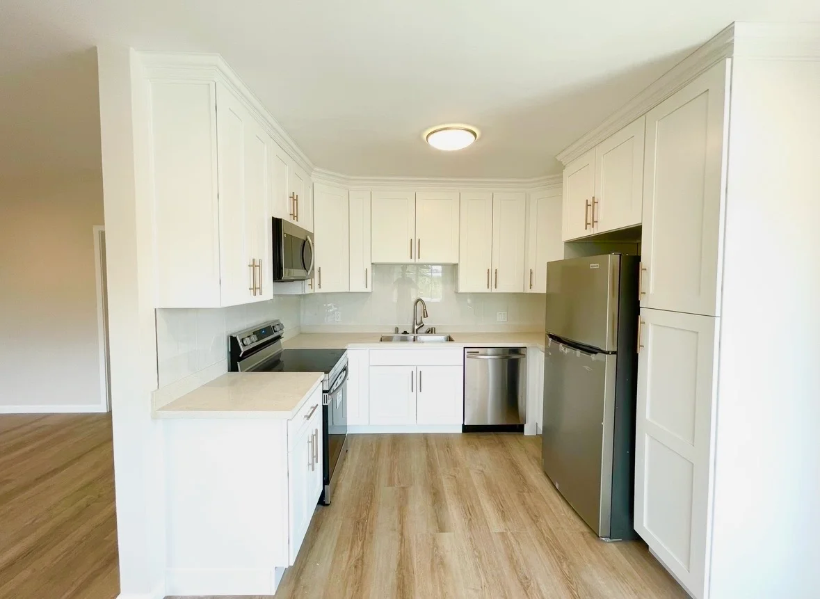 Glendale Apartment: 138 N Belmont St