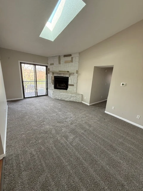 Fairfield Condo: 40 Providence Dr