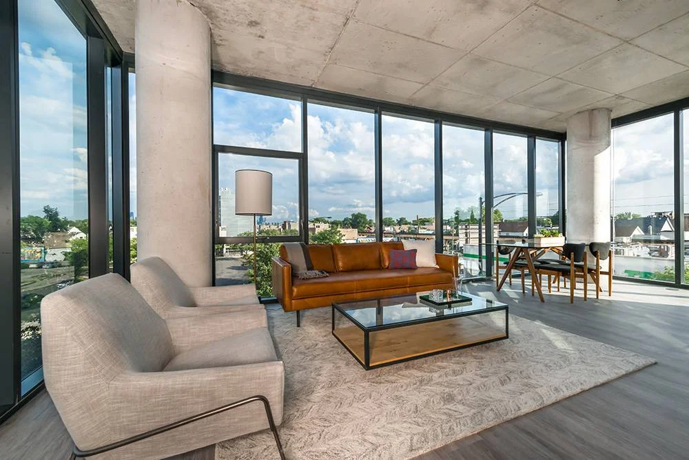 Chicago Condo: 2765 W Belden Ave