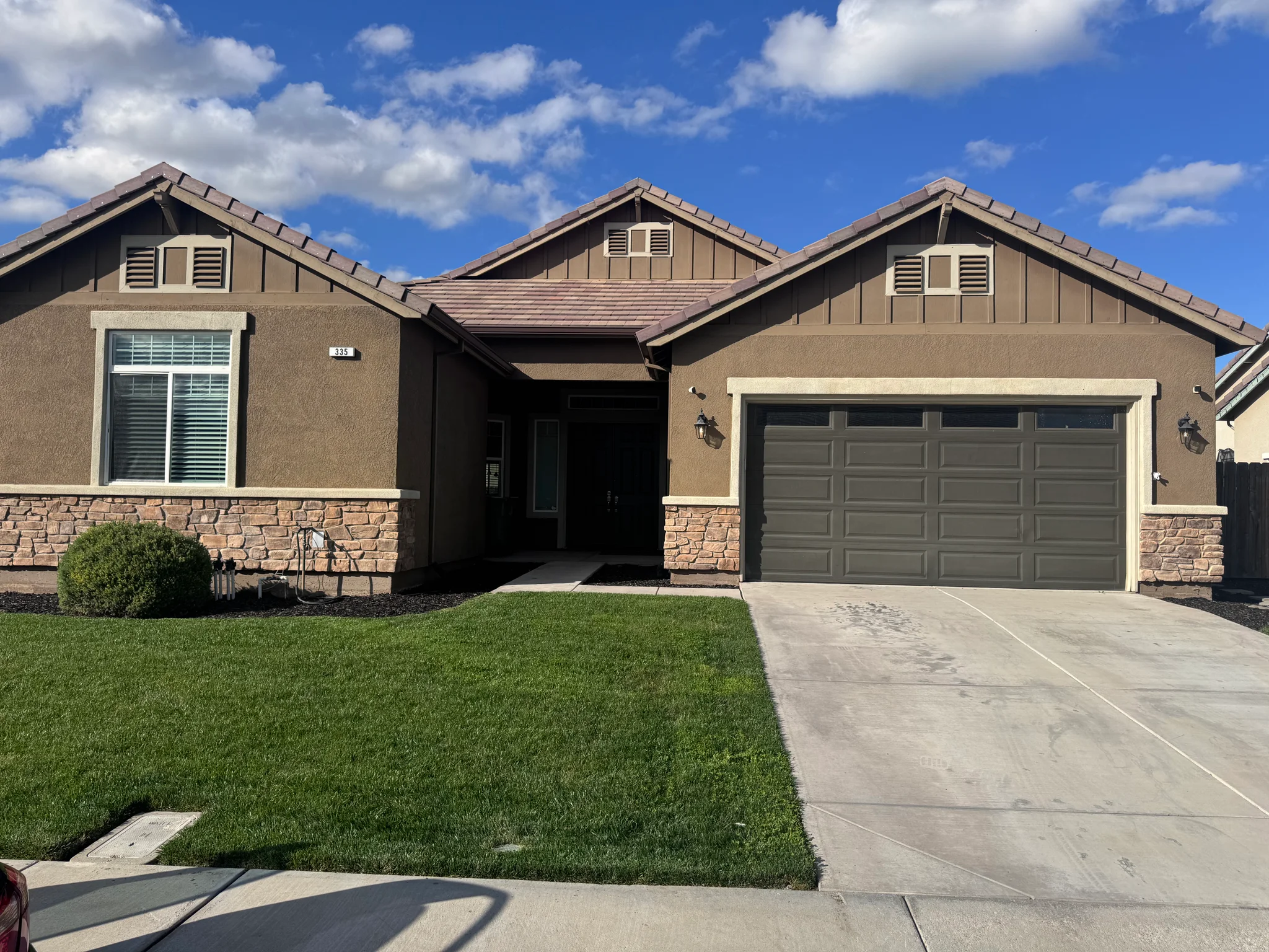 Newman House: 335 Parliament Way