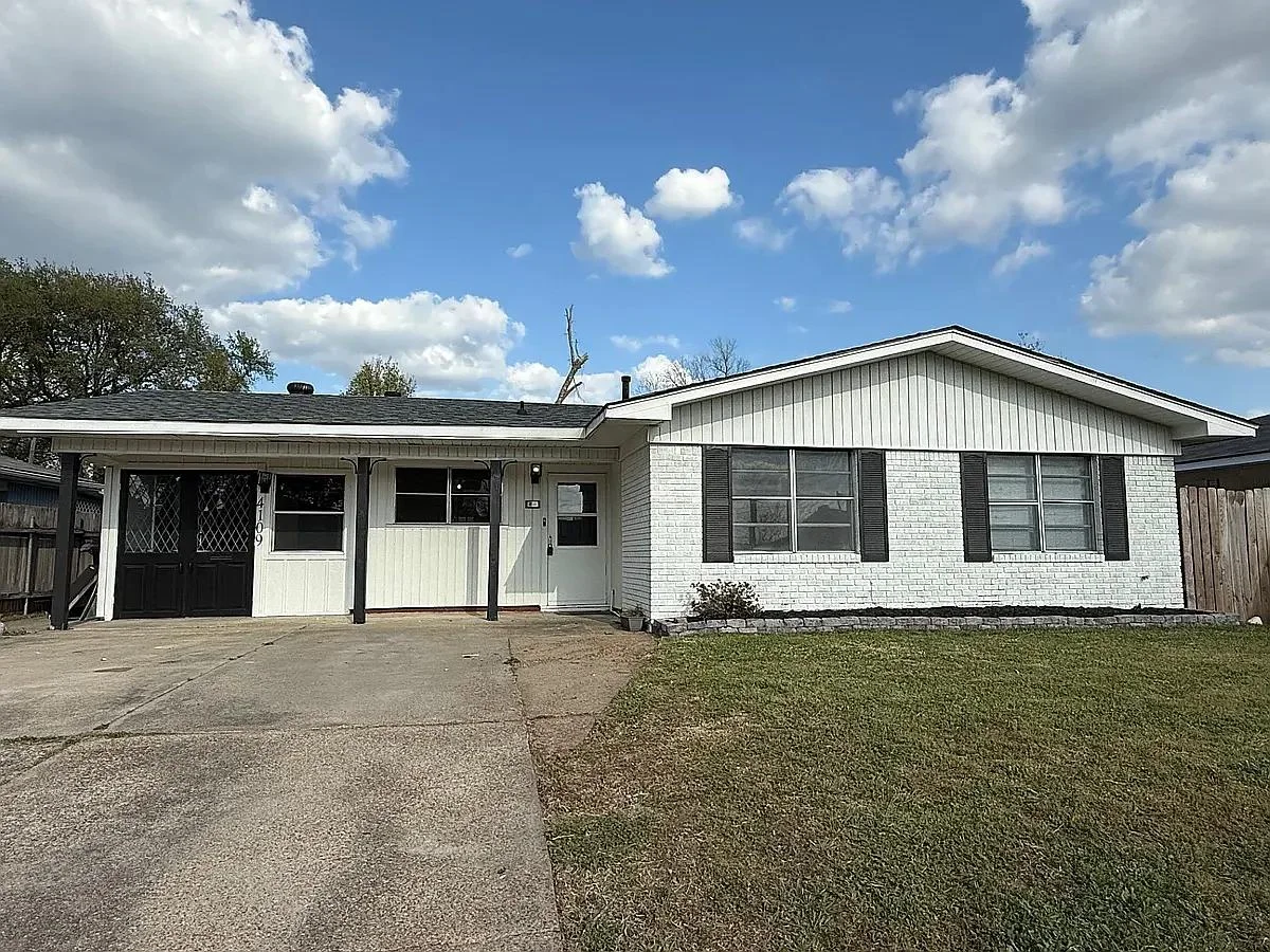 Bossier City House: 4109 Parkway Dr