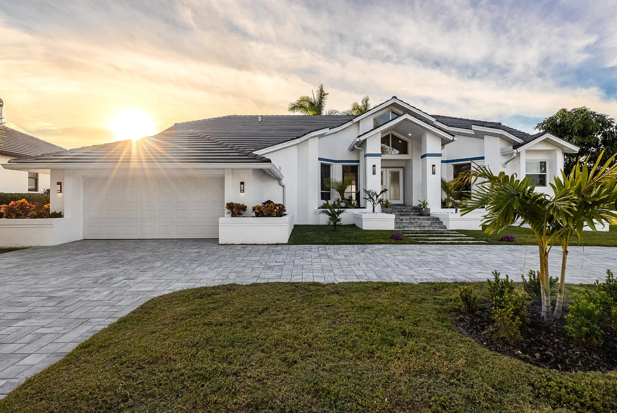 Fort Myers House: 5030 Harborage Drive