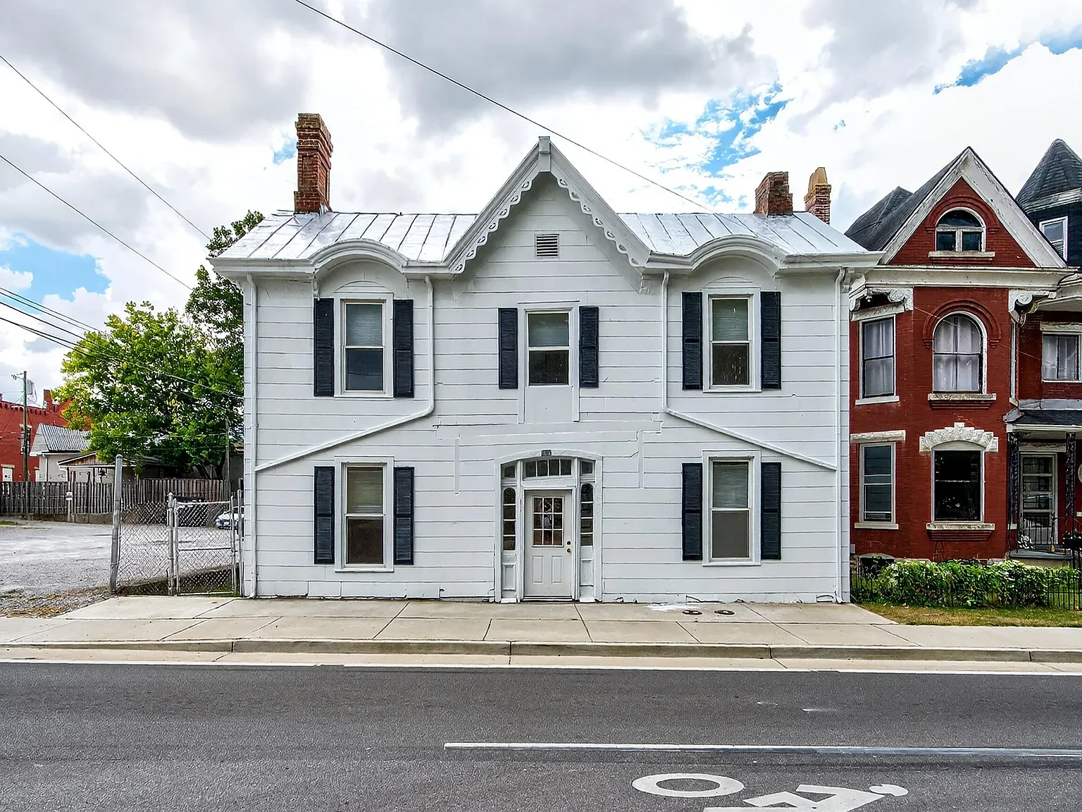 Paris Multiplex: 512 High Street