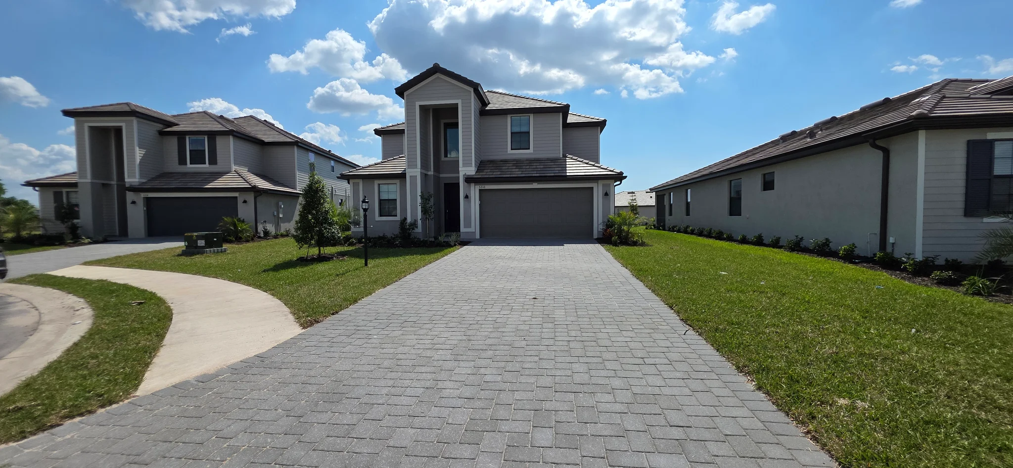 Bradenton House: 5310 Calypso Ct