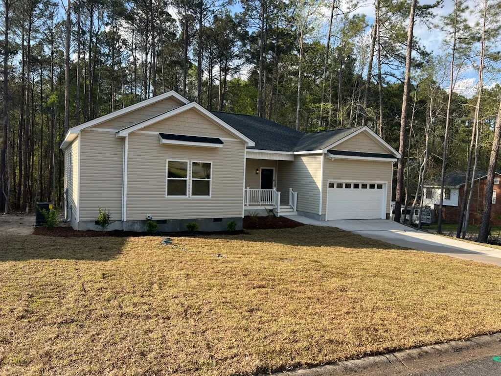 Columbia House: 700 Torwood Dr