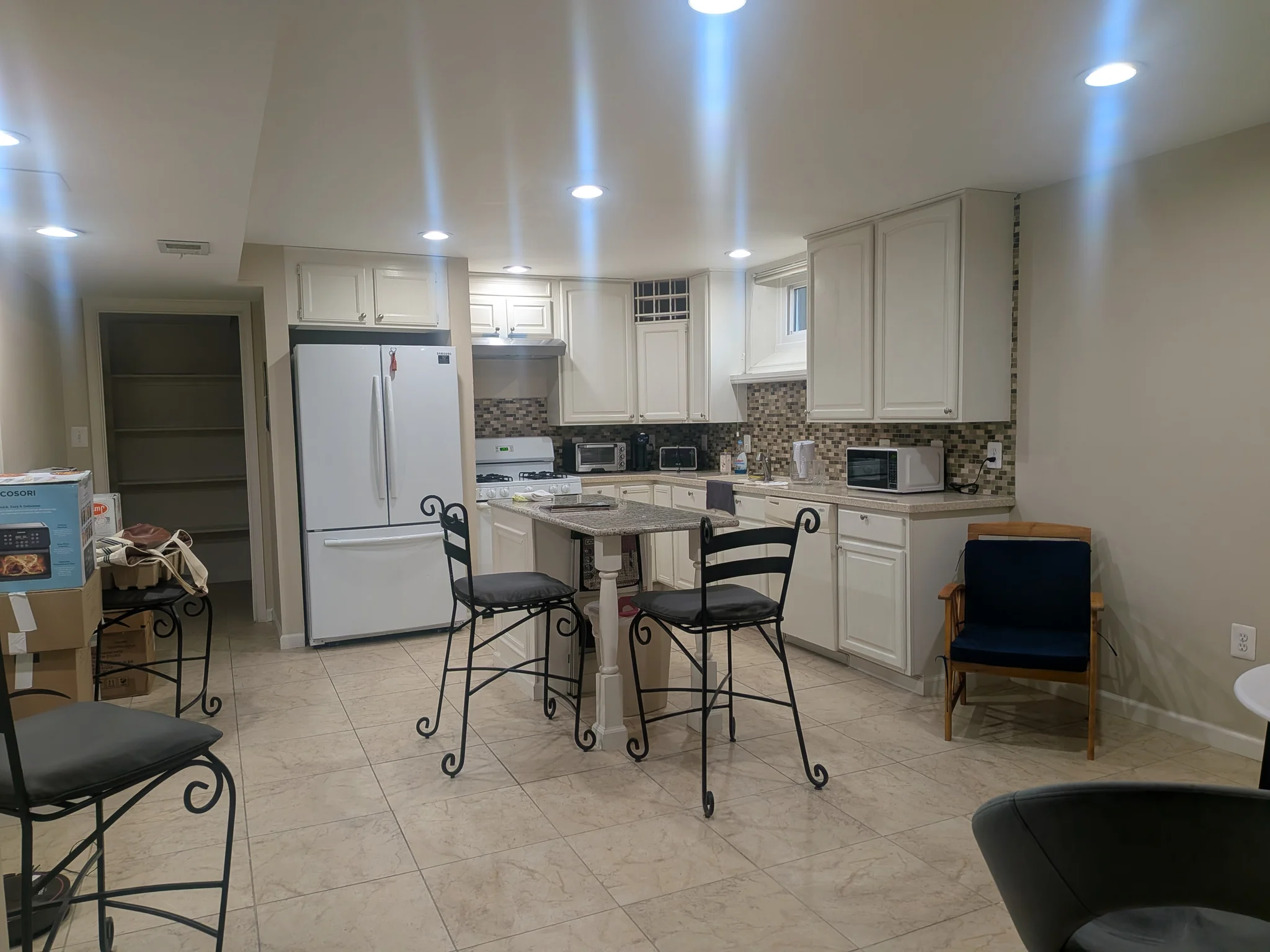 Clifton Apartment: 13395 CABALLERO WY