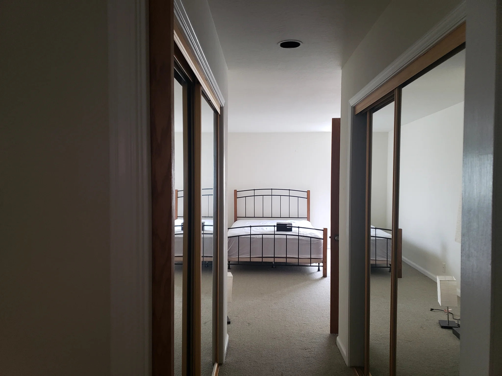 Half Moon Bay House: 962 Ferdinand Ave