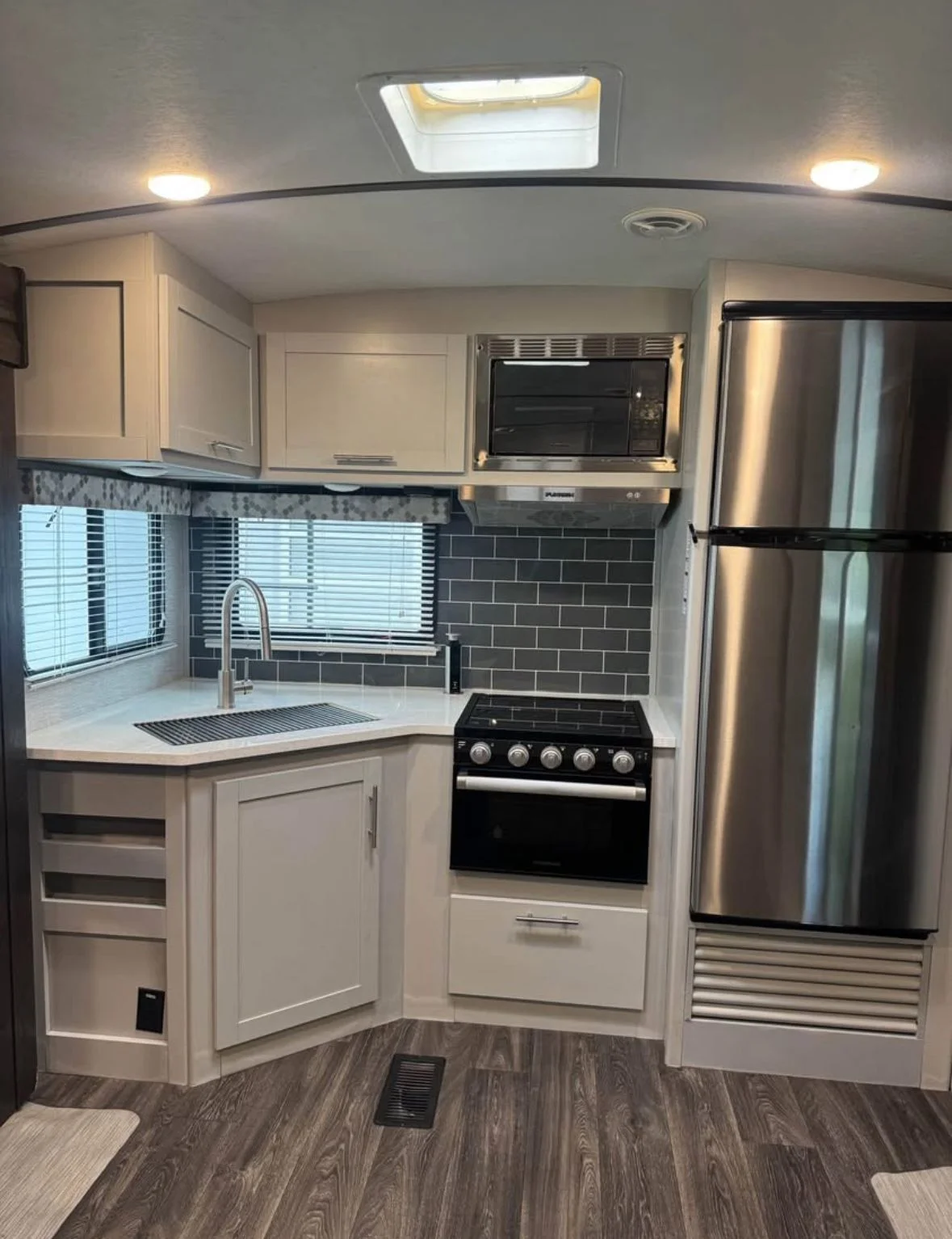 Miramar Other: 6242 SW 24th St.