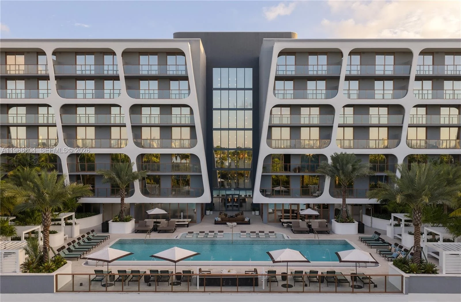 Miami Beach Condo: 3900 Alton Road