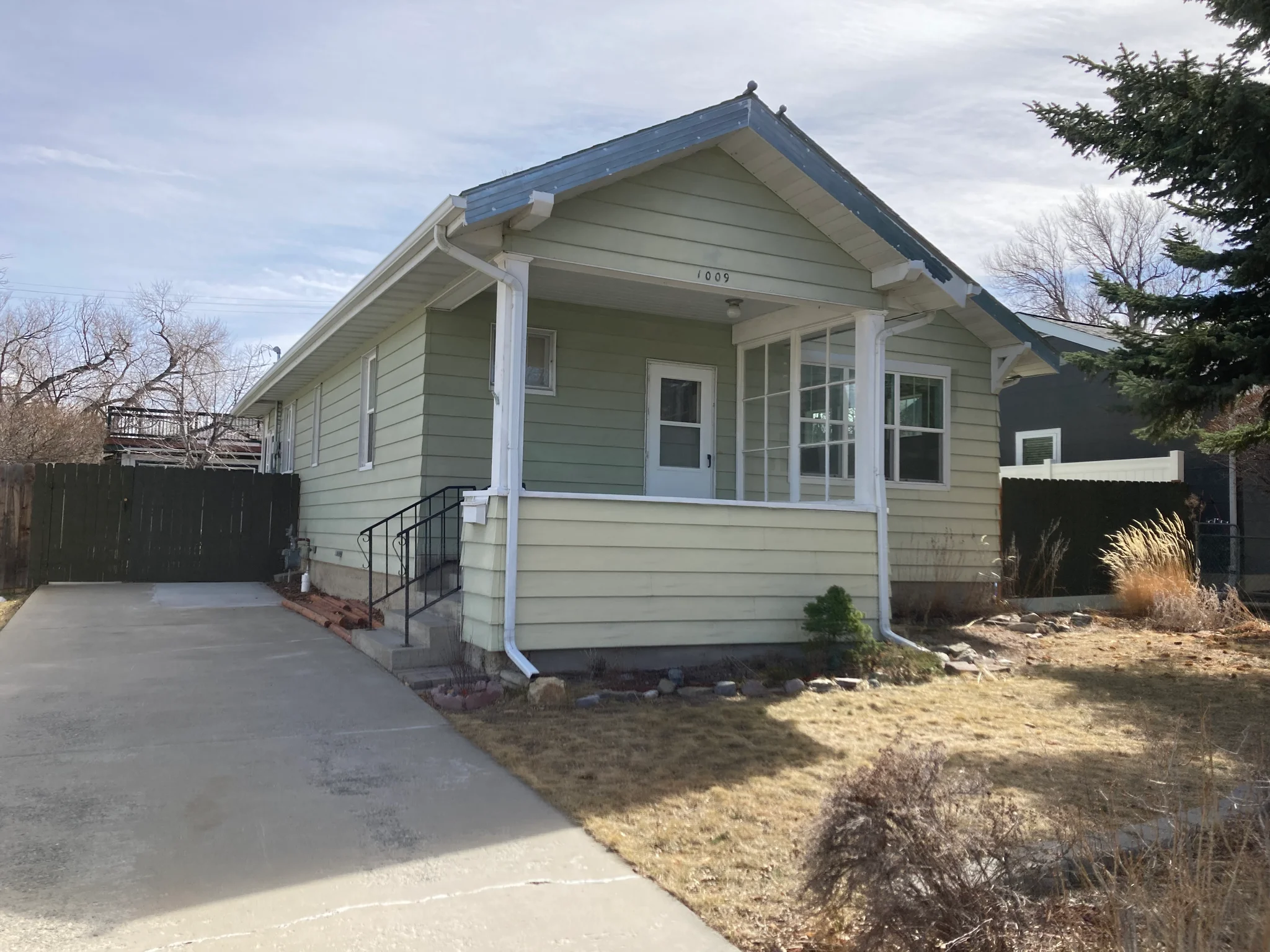 Helena House: 1009 N Warren St