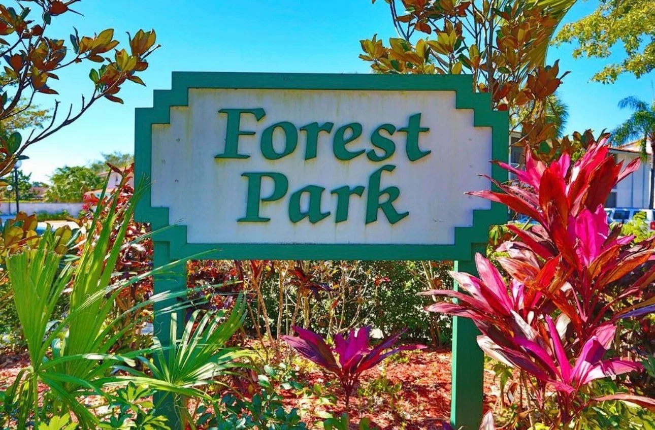 coral springs Condo: 2730 forest hills blvd