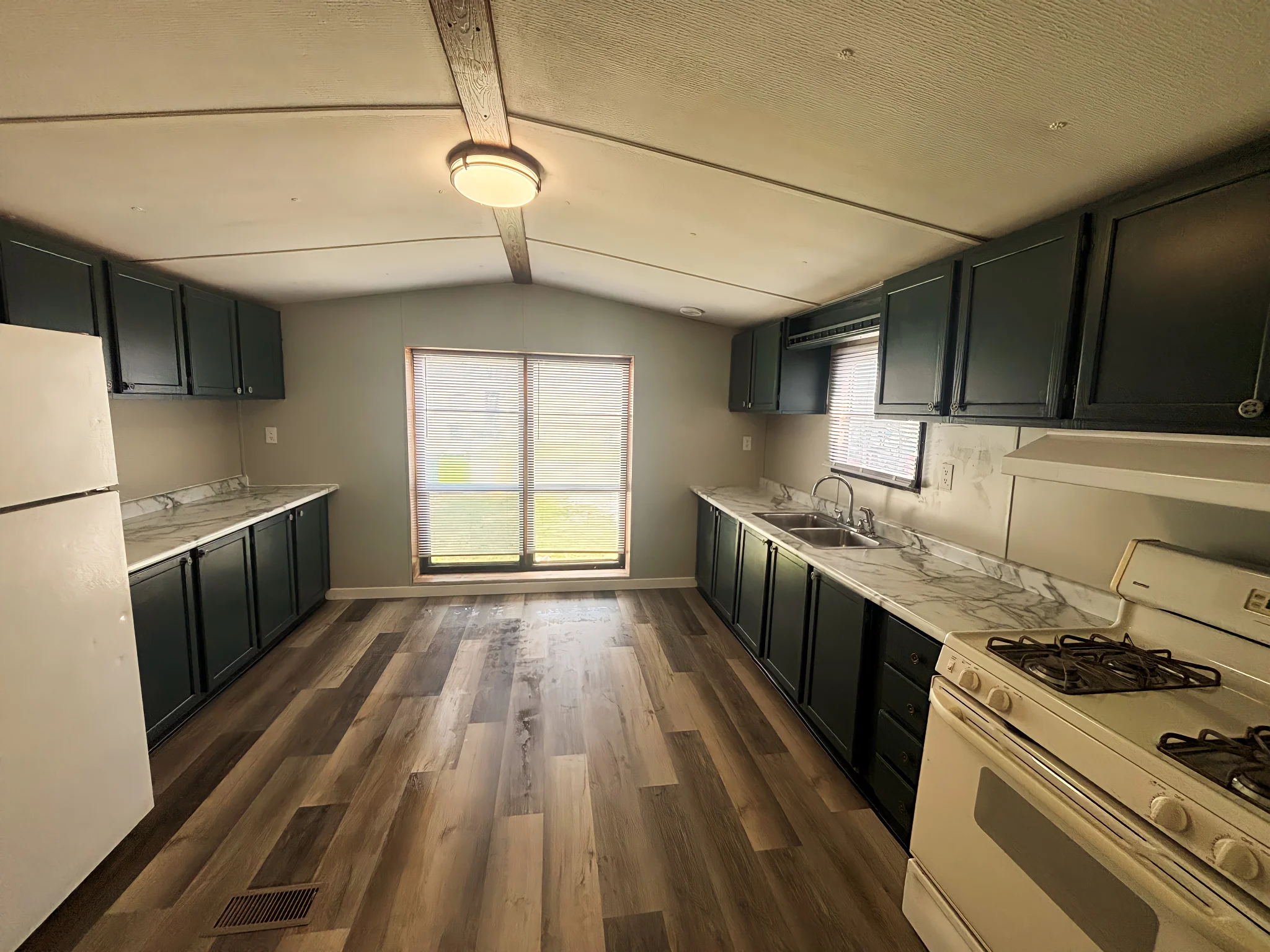 Quincy House: 508 Timber Ridge Lane