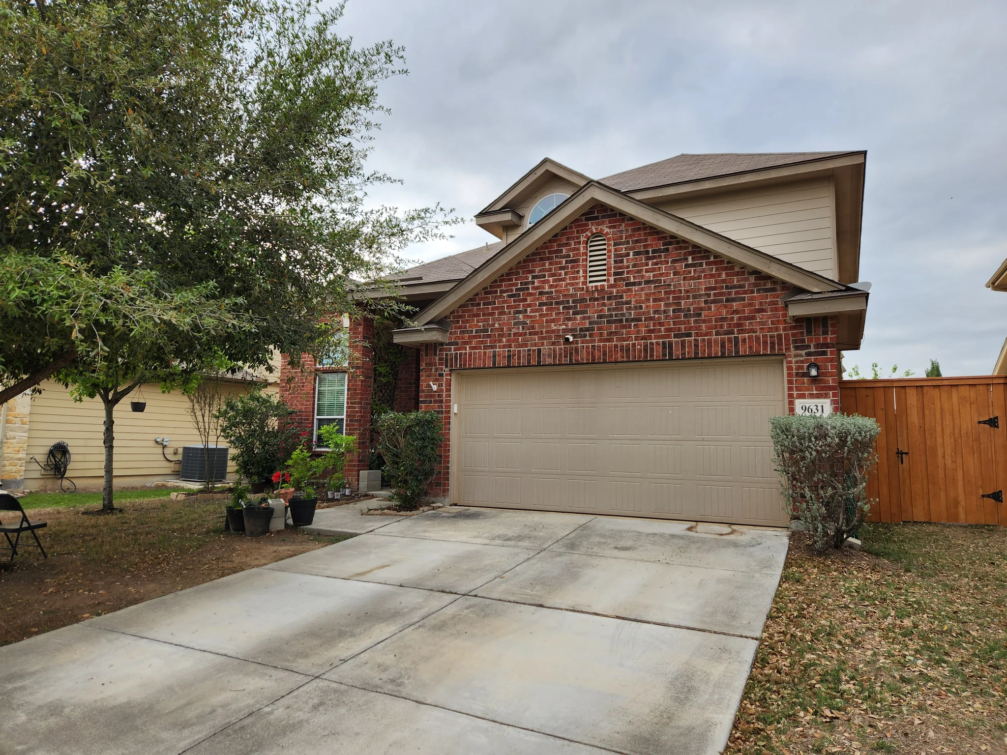 Converse House: 9631 Common Law