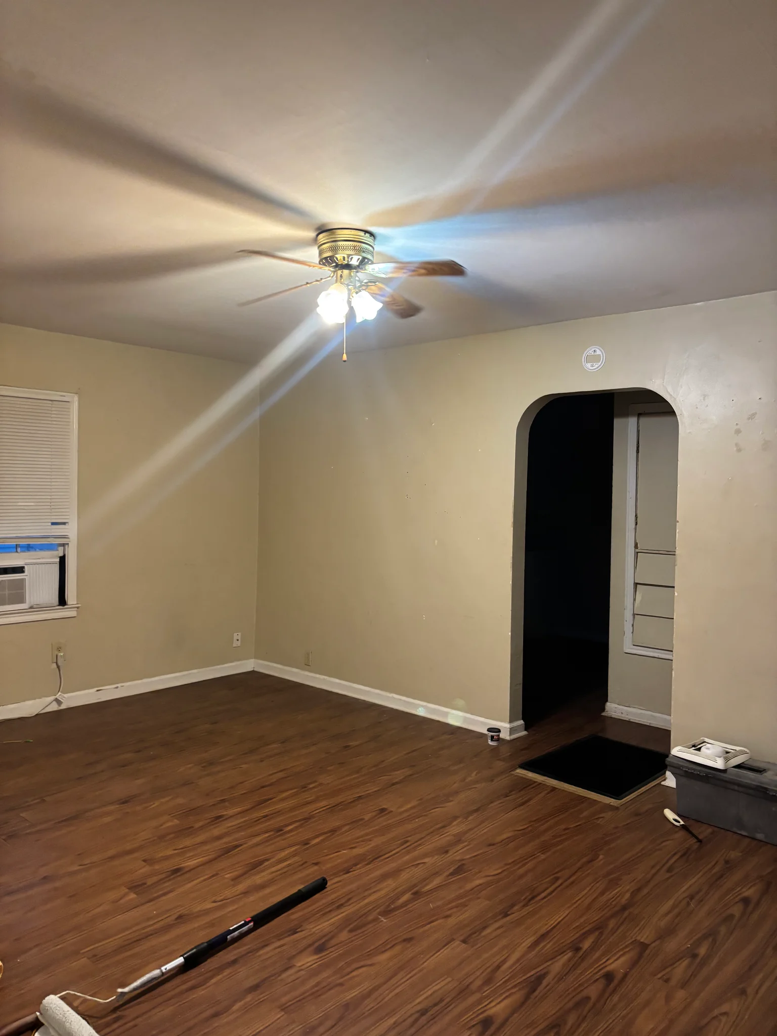 Hutchinson House: 1224 East 5th Ave