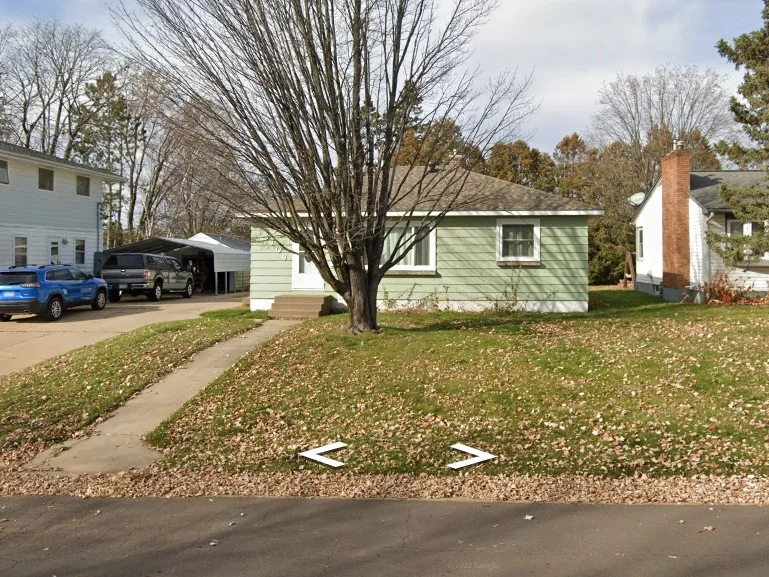 Hibbing House: 2709 Diane Ln,