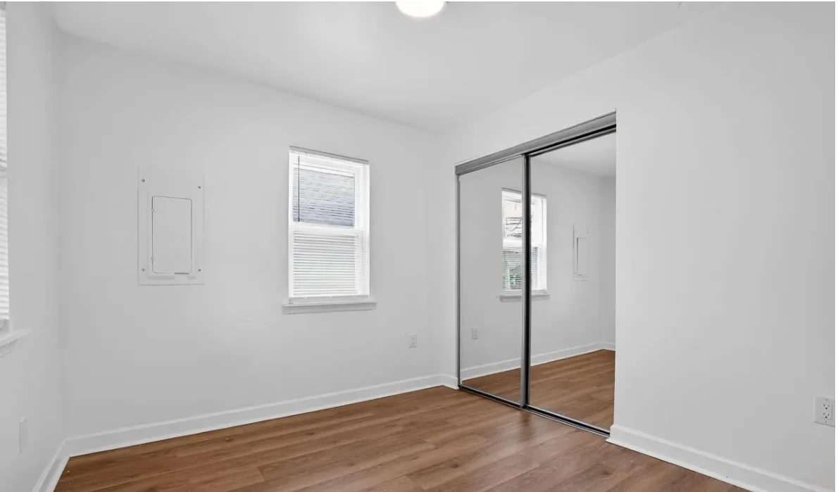 annapolis House: 206 admiral dr