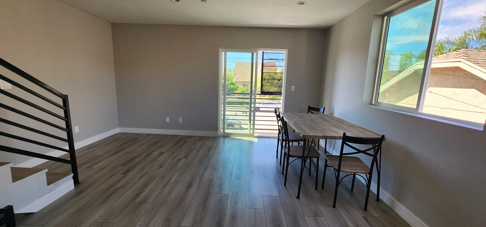 Los Angeles Townhome: 1236 N. Normandie Ave