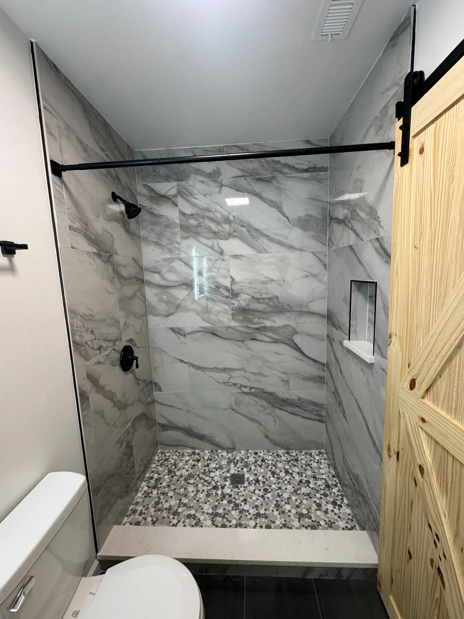 Murray city House: 13947 tinker st