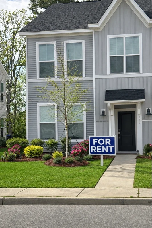 Summerville Townhome: 185 Omalley Dr