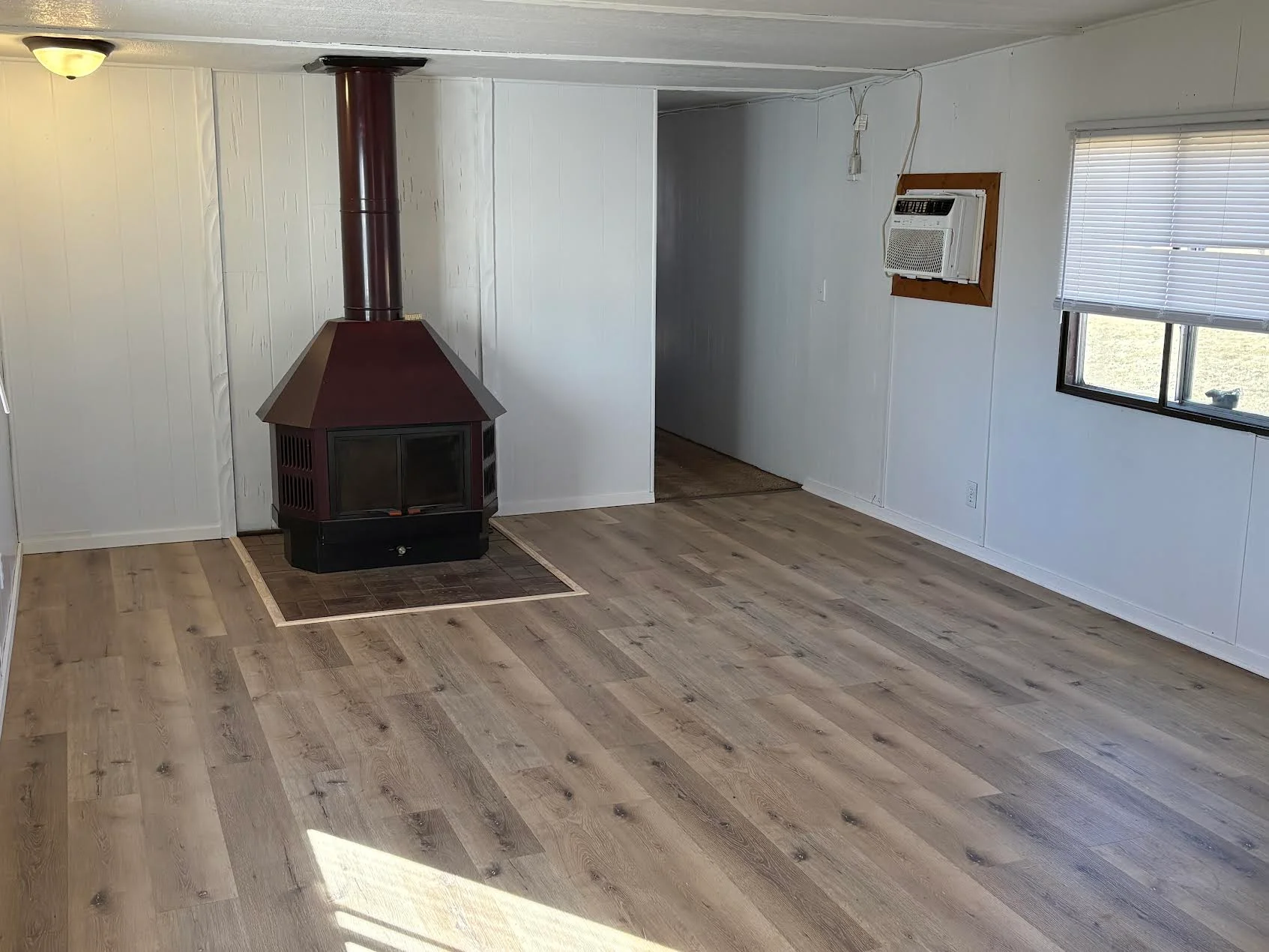 Brookings House: 1302 Munsterlander Loop