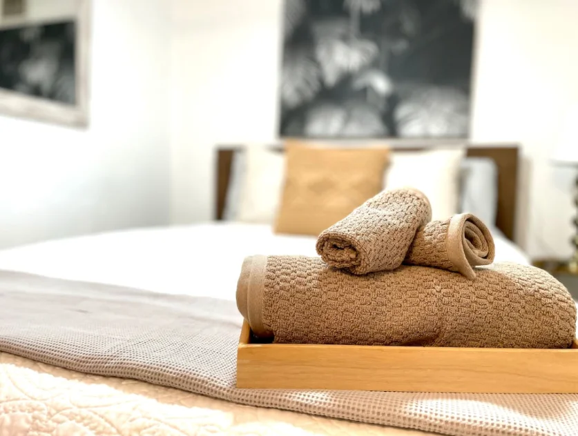 Tampa Condo: 2575 S Himes ave