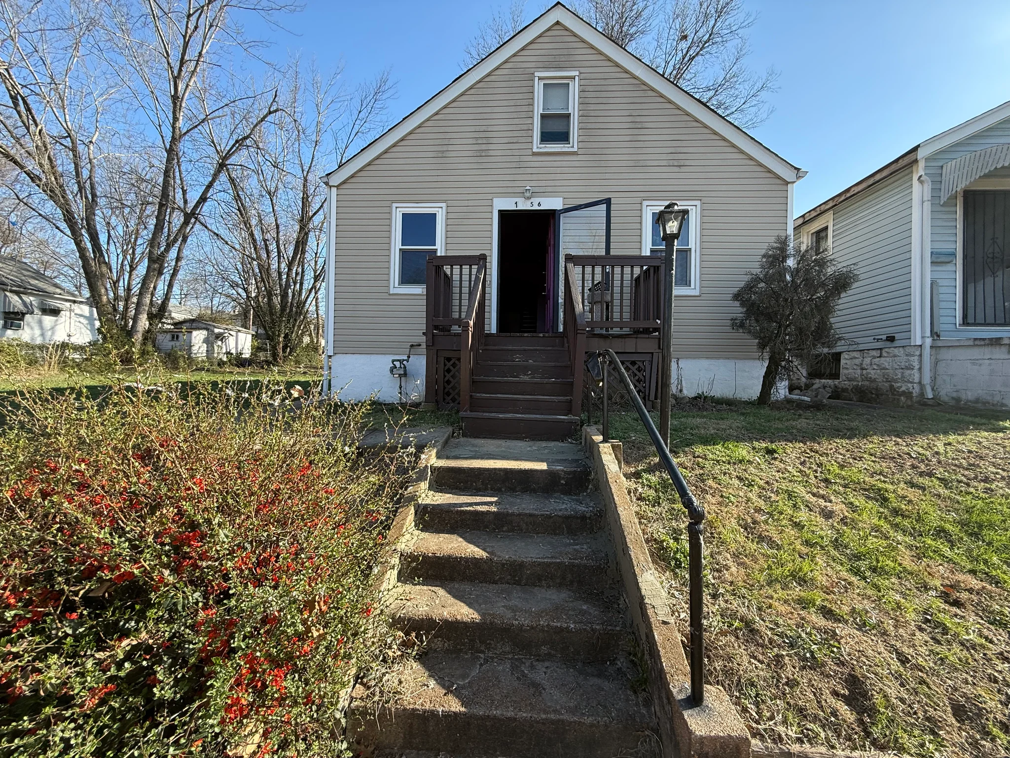 St. Louis House: 1156 Howell Street