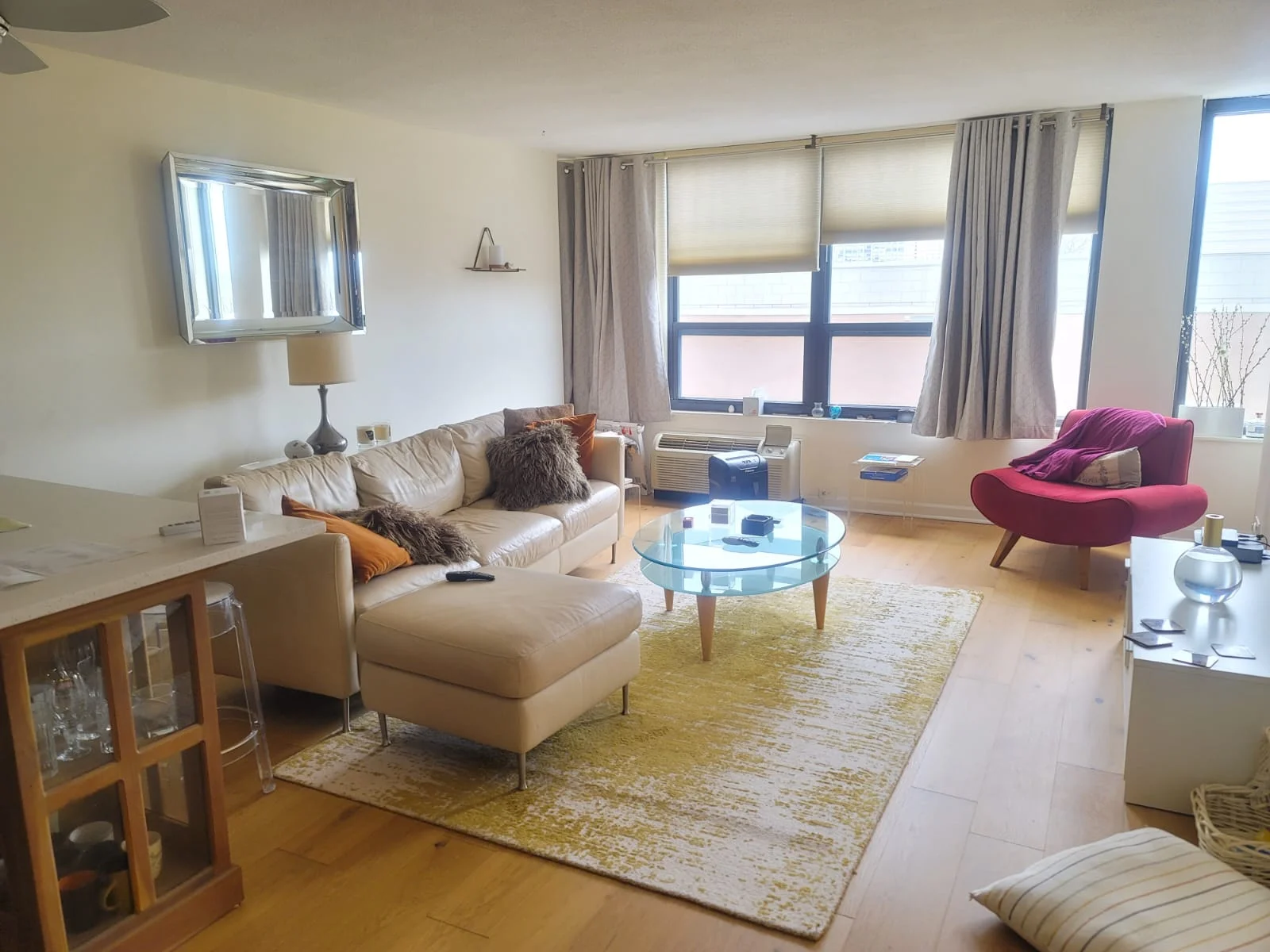 Chicago Apartment: 5100 N Marine Dr