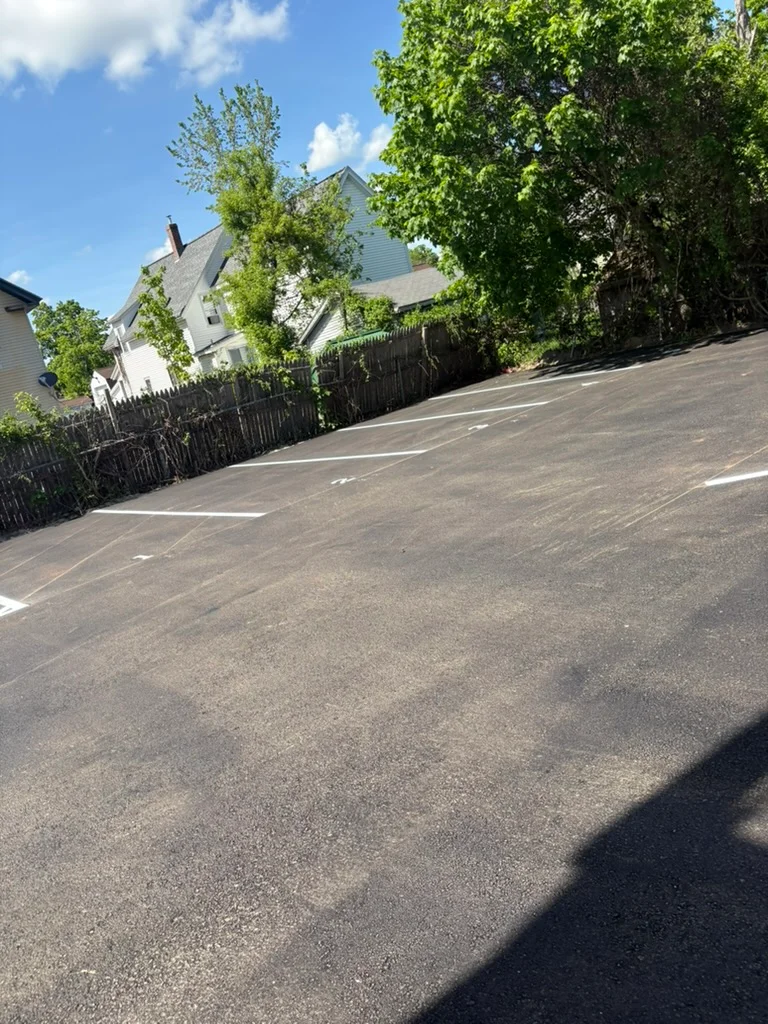 Derry Condo: 3 South Ave