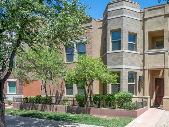 Tempe Townhome: 617 S Roosevelt St