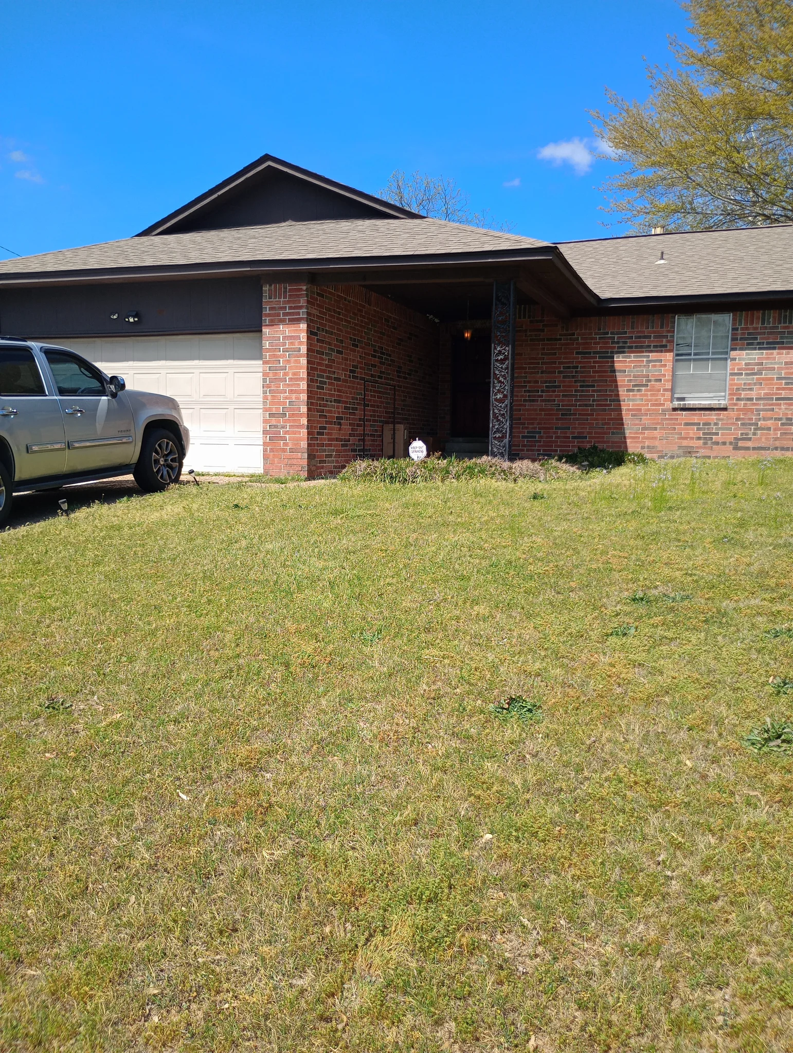 City House: 4 Buffington ct.